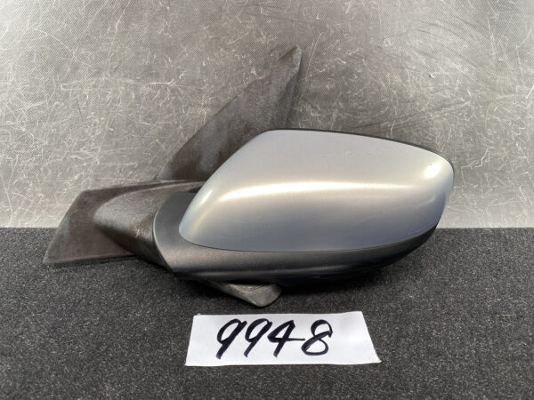 MAZDA VERISA DC5W Door Mirror  D641 Left Side x1