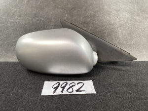 NISSAN SKYLINE V35  Door Mirror 8284 / B60 Right Side x1