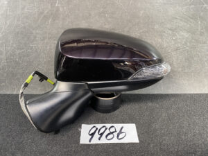 TOYOTA FIELDER AXIO NKE165 ZRE162  Mirror TOKAIRIKA TR1001 / 571744 Left Side x1