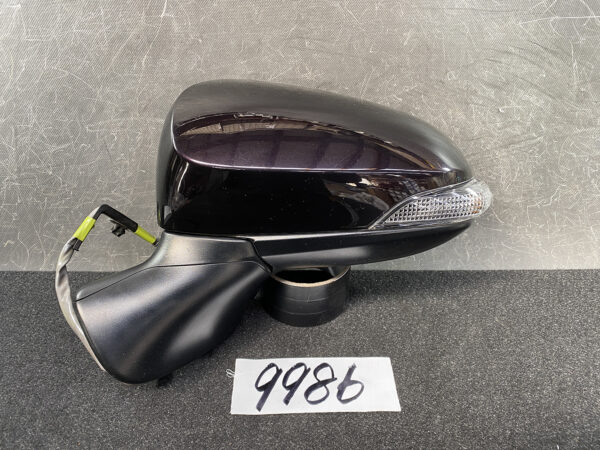 TOYOTA COROLLA AXIO  NKE165 ZRE162  Mirror TOKAIRIKA TR1001 / 571744 Left Side x1