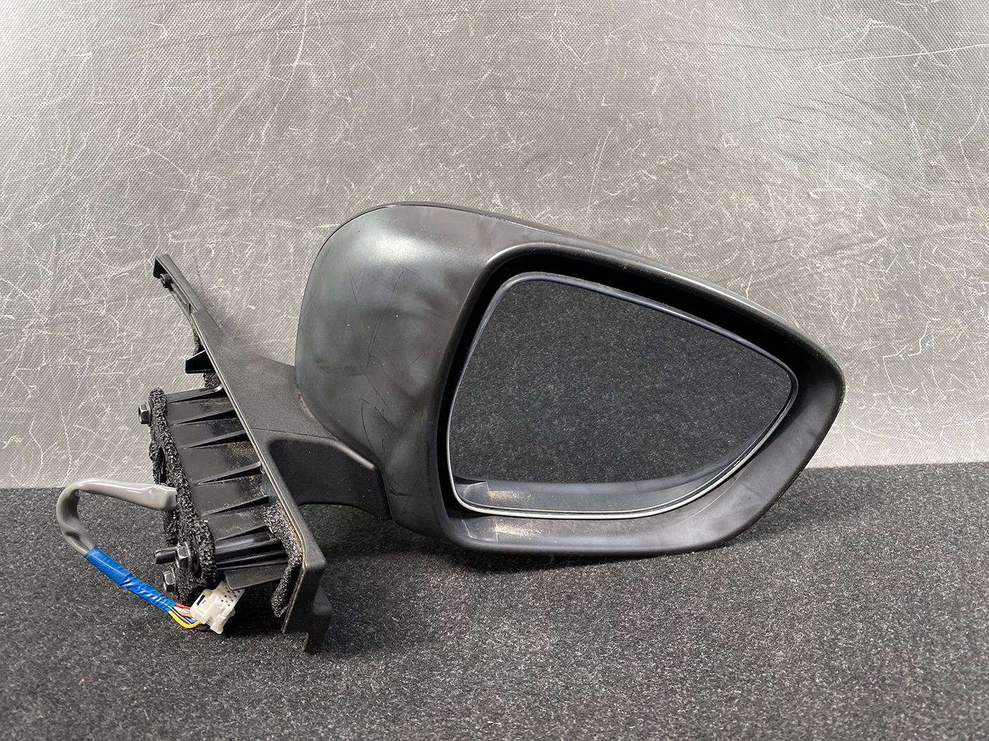 SUZUKI HUSTLER MR41S MR31S Genuine Door Mirror Right Side x1 - Image 2