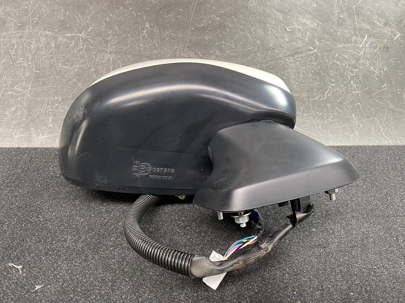 HONDA FIT JAZZ SHUTTLE GK GP Door Mirror 037576 / T5A Right Side x1 - Image 6
