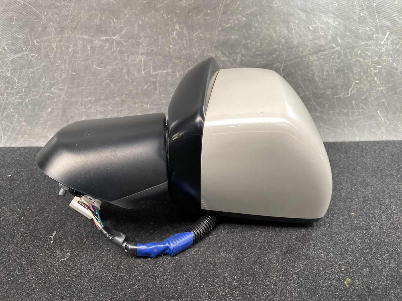 HONDA FIT JAZZ SHUTTLE GK GP Door Mirror 037576 / T5A Right Side x1 - Image 4