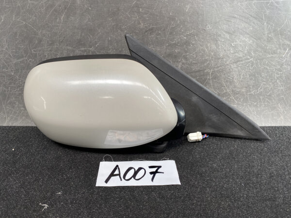 SUBARU IMPREZA GH GE WRX GV GR Door Mirror MITSUBA VB10 Right Side x1