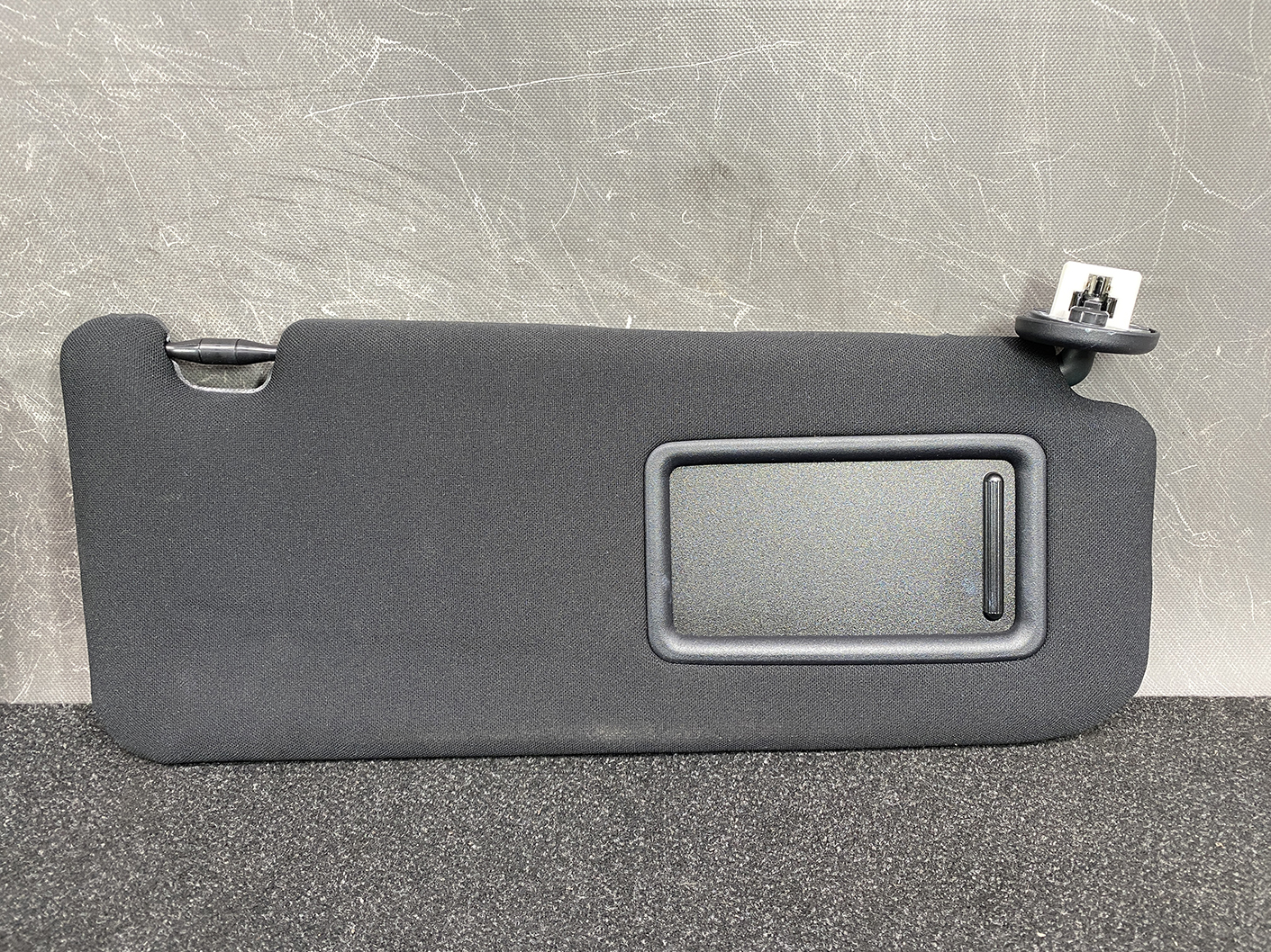 TOYOTA HARRIER ZSU60 ZSU6 ASU65 ASU60 Genuine Sun Visor LEFT - Image 3