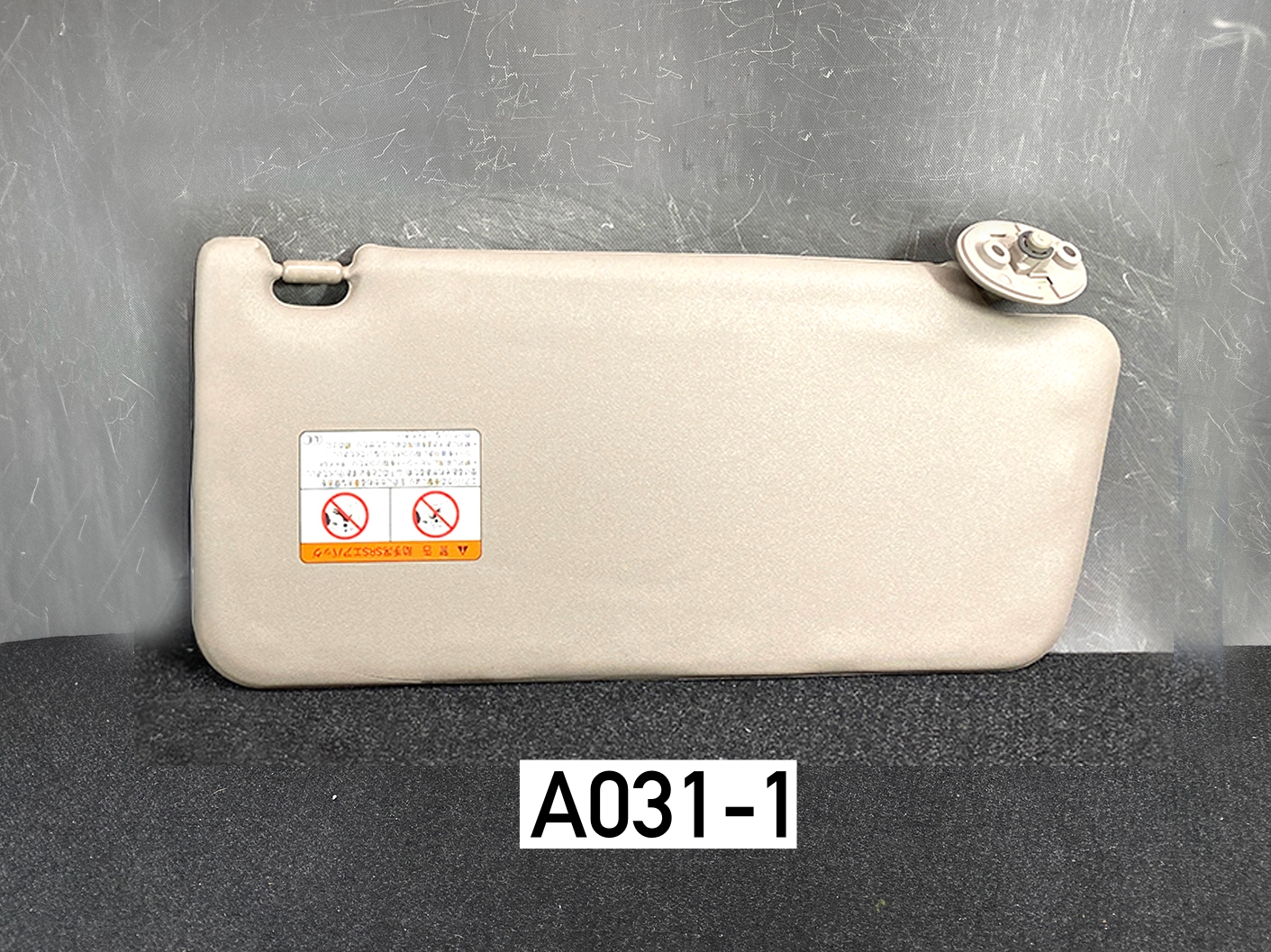 TOYOTA WISH ISIS ANM10 ANE10 Genuine Sun Visor Driver's side