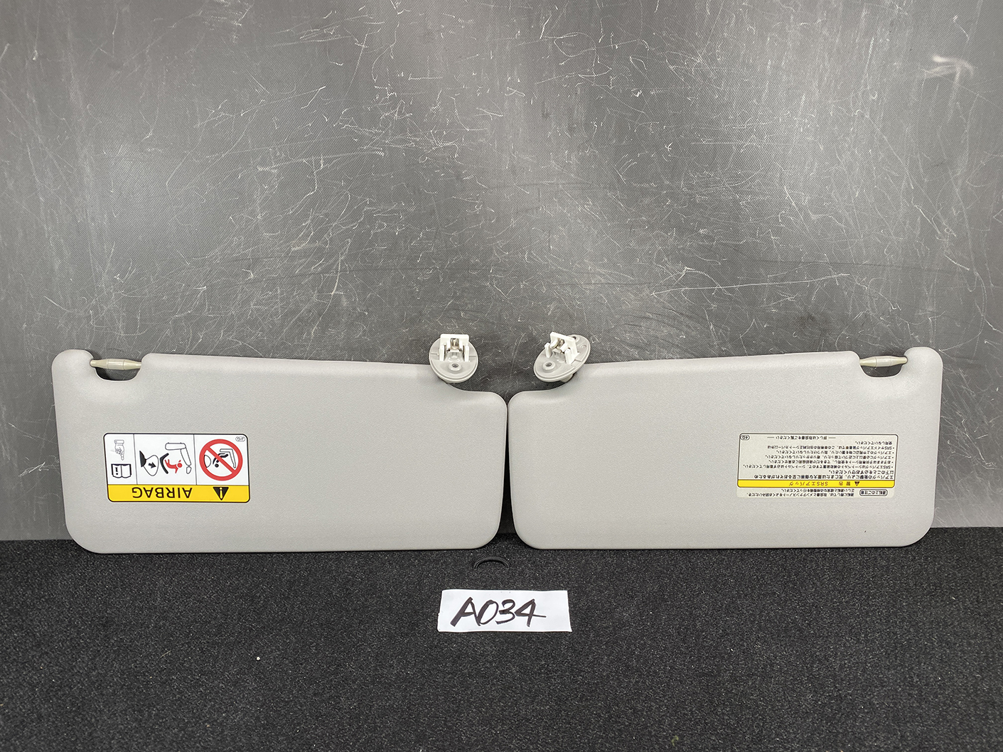 TOYOTA VOXY NOAH ESQUIRE ZRR80 Sun Visor LEFT