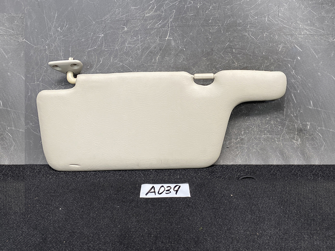 NISSAN AD VY12 VZNY12 VAY12 Genuine Sun Visor Left side
