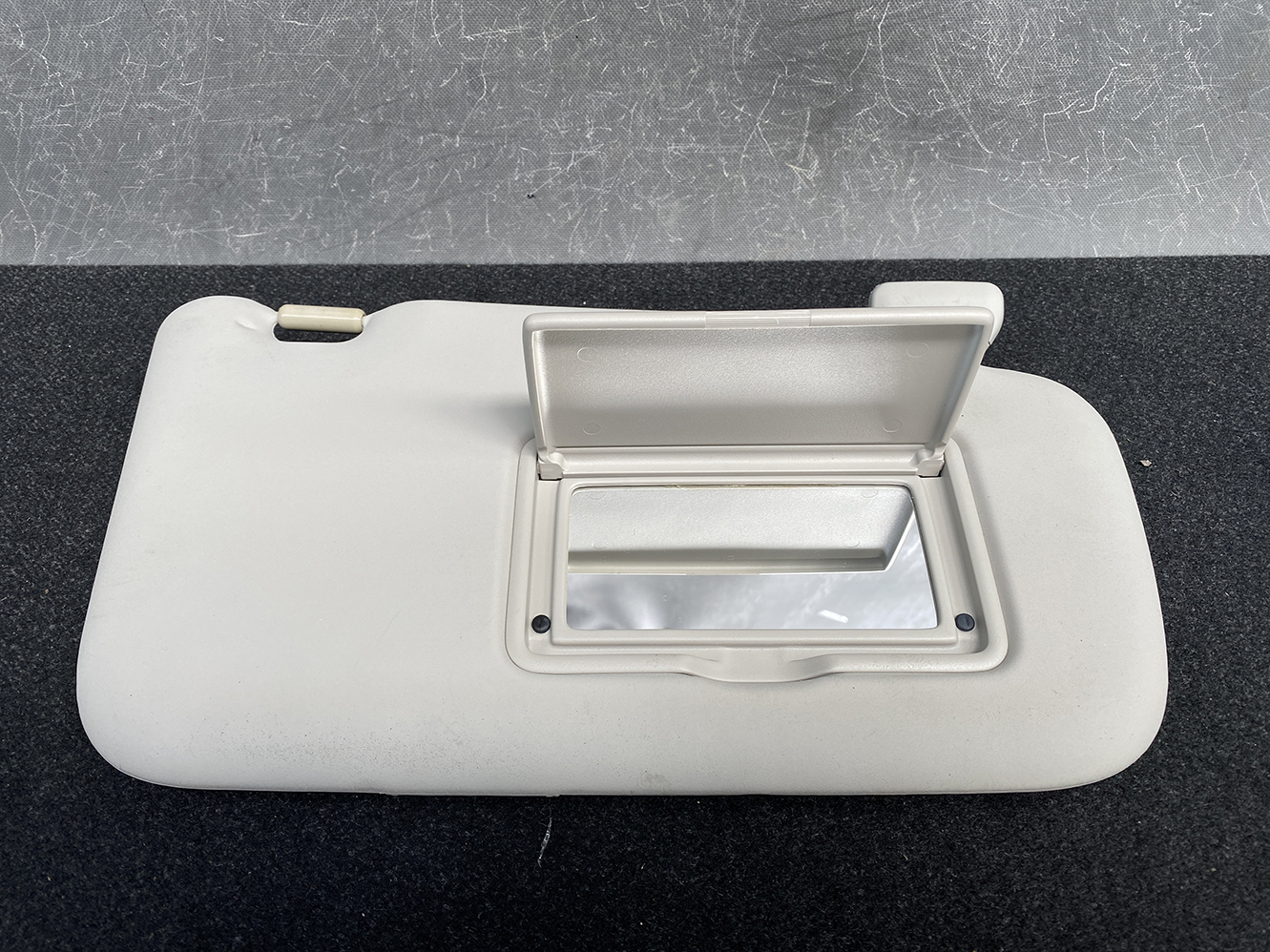 NISSAN LEAF ZE0 Genuine Sun Visor LEFT SIDE - Image 2