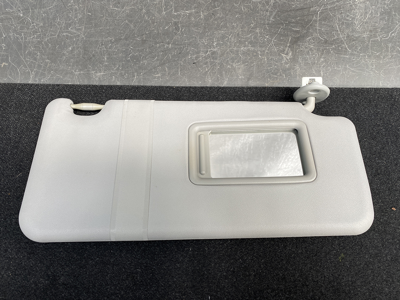 TOYOTA VOXY NOAH ESQUIRE ZRR80 Sun Visor Left side - Image 2