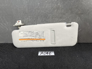 TOYOTA MARK X GRX120 GRX121 GRX125 Sun Visor Driver’s side