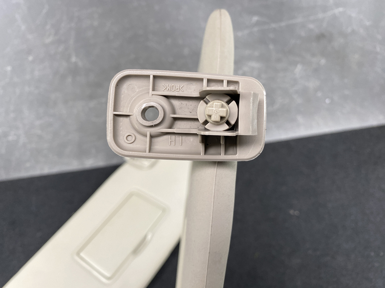 NISSAN CUBE Z11 Genuine Sun Visor Left - Image 3