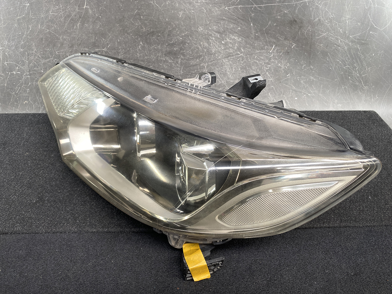 xxxx HONDA FIT JAZZ HYBRID GP GK LED Headlight W1948 Left Side x1 *REPAIRED* - Image 3