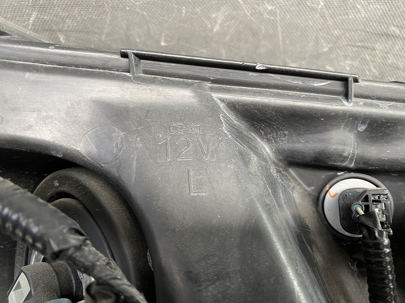 xxxx HONDA FIT JAZZ HYBRID GP GK LED Headlight W1948 Left Side x1 *REPAIRED* - Image 11