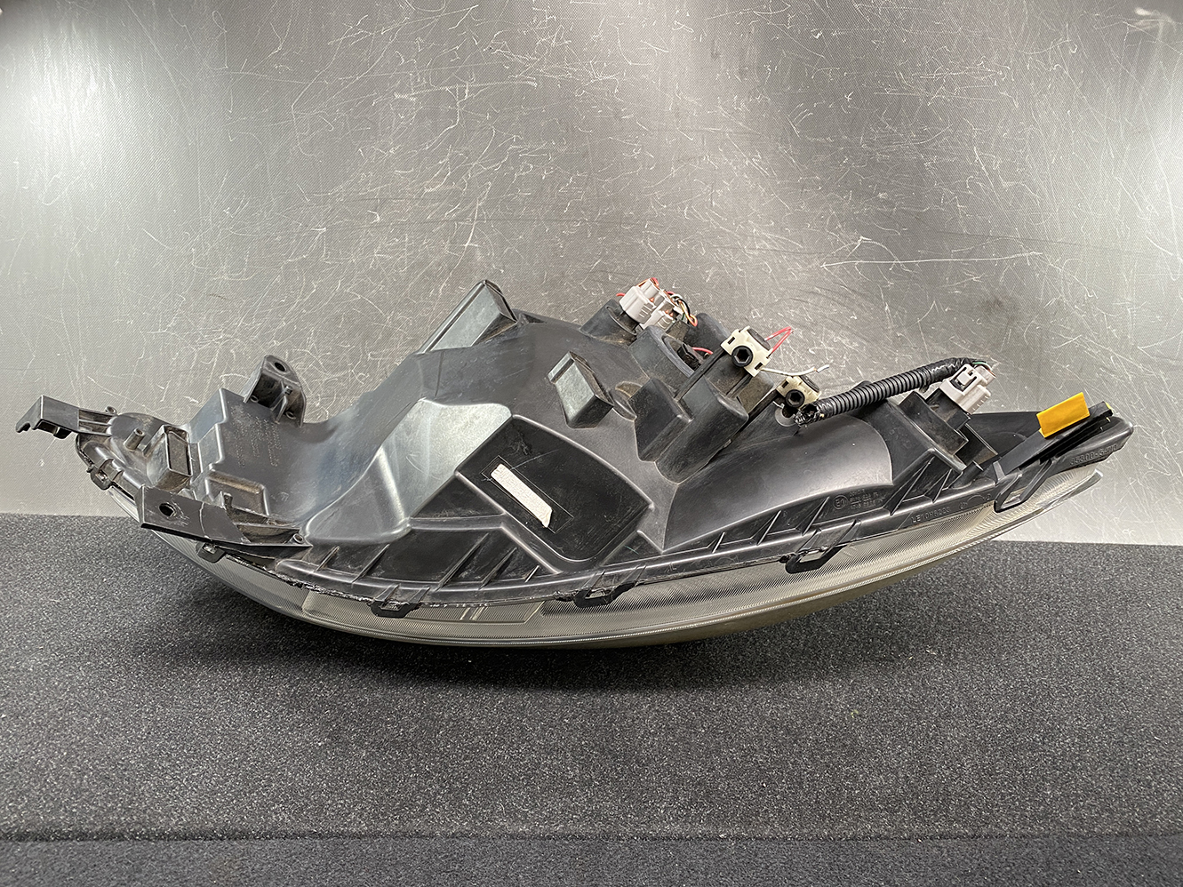 SUZUKI SOLIO MITSUBISHI DELICA MA15 MB15 Headlight LE10H6223  Left Side x1 *REPAIRED* - Image 4