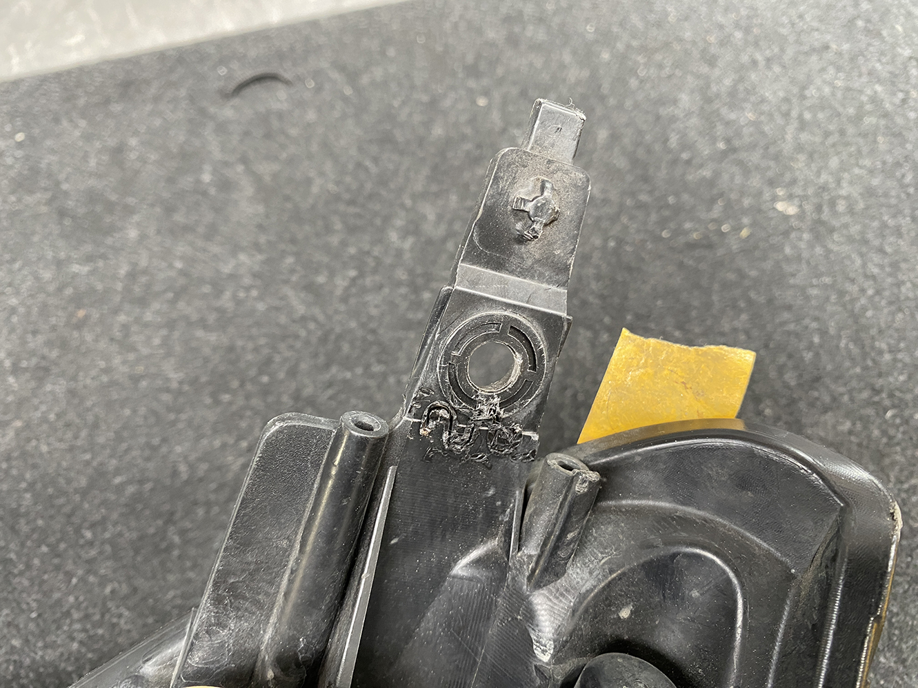 SUZUKI SWIFT ZC71 ZC11 ZD11 ZC31 Headligh P4432 Right Side x1 *REPAIRED* - Image 9