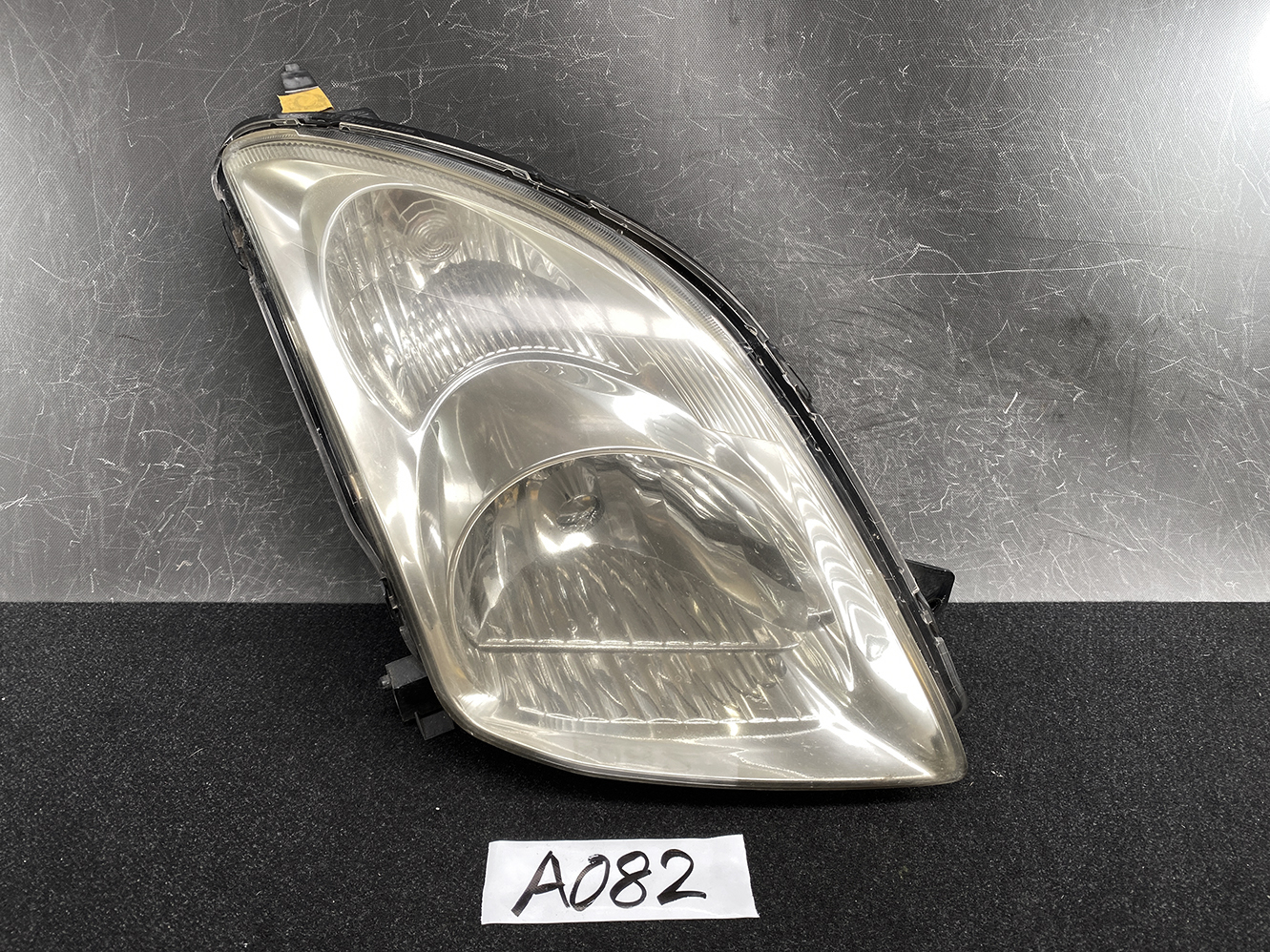 SUZUKI SWIFT ZC71 ZC11 ZD11 ZC31 Headligh P4432 Right Side x1 *REPAIRED*