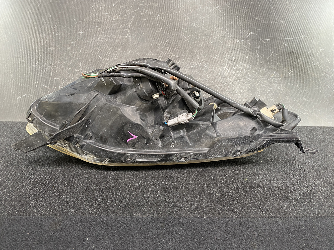 TOYOTA RACTIS NCP100 NCP105 SCP100 Headlight ICHIKOH 52-156 Left Side x1 - Image 4