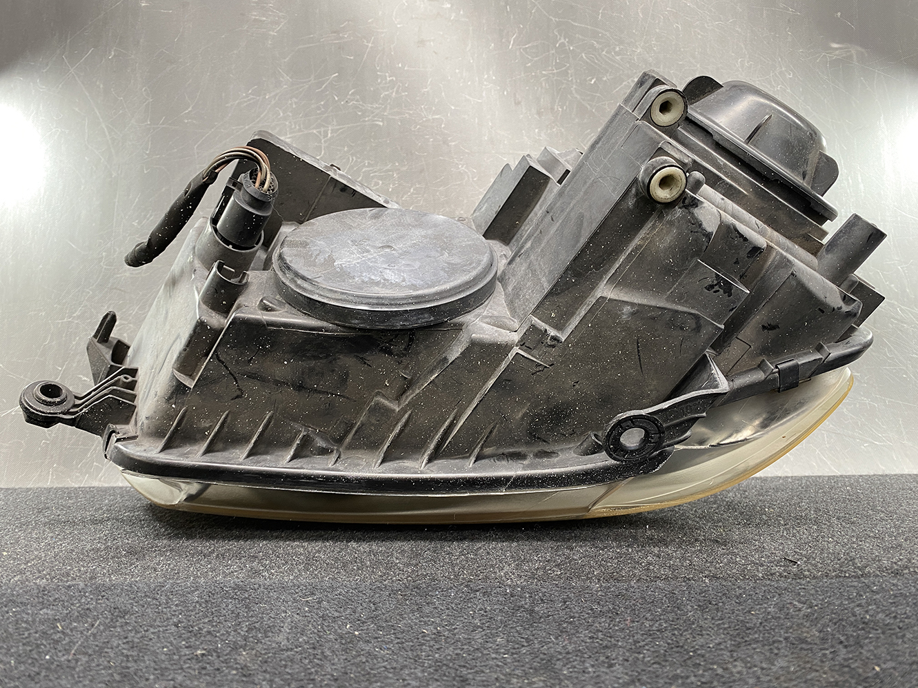 VOLKSWAGEN TOURAN 1T Headlight 1T2941751A Left Side x1 - Image 4