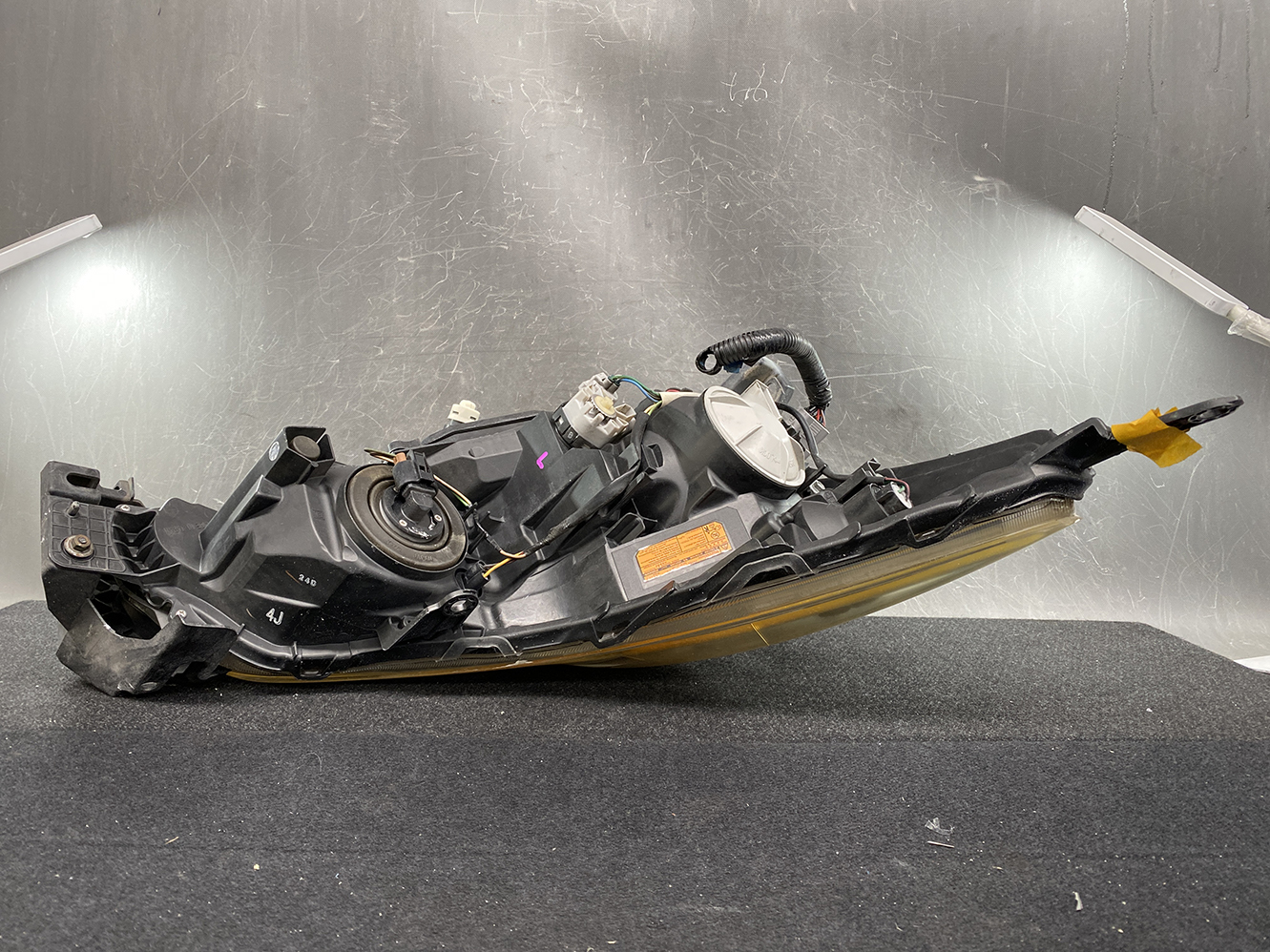 SUBARU LEGACY BR BM HID Headlight 100-20061 Left Side x1 *REPAIRED* - Image 4