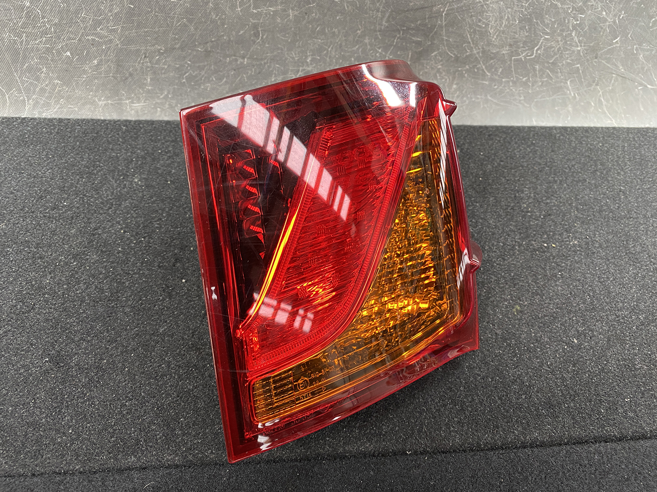 LEXUS GS GS250 GS350 GR GW Taillight 30-392 Right Side x1 - Image 3