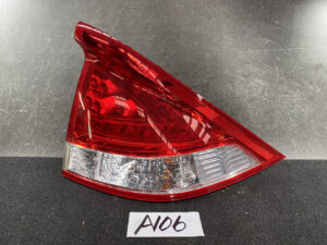 HONDA INSIGHT ZE2 Genuine Taillight KOITO 220-22875 Right Side