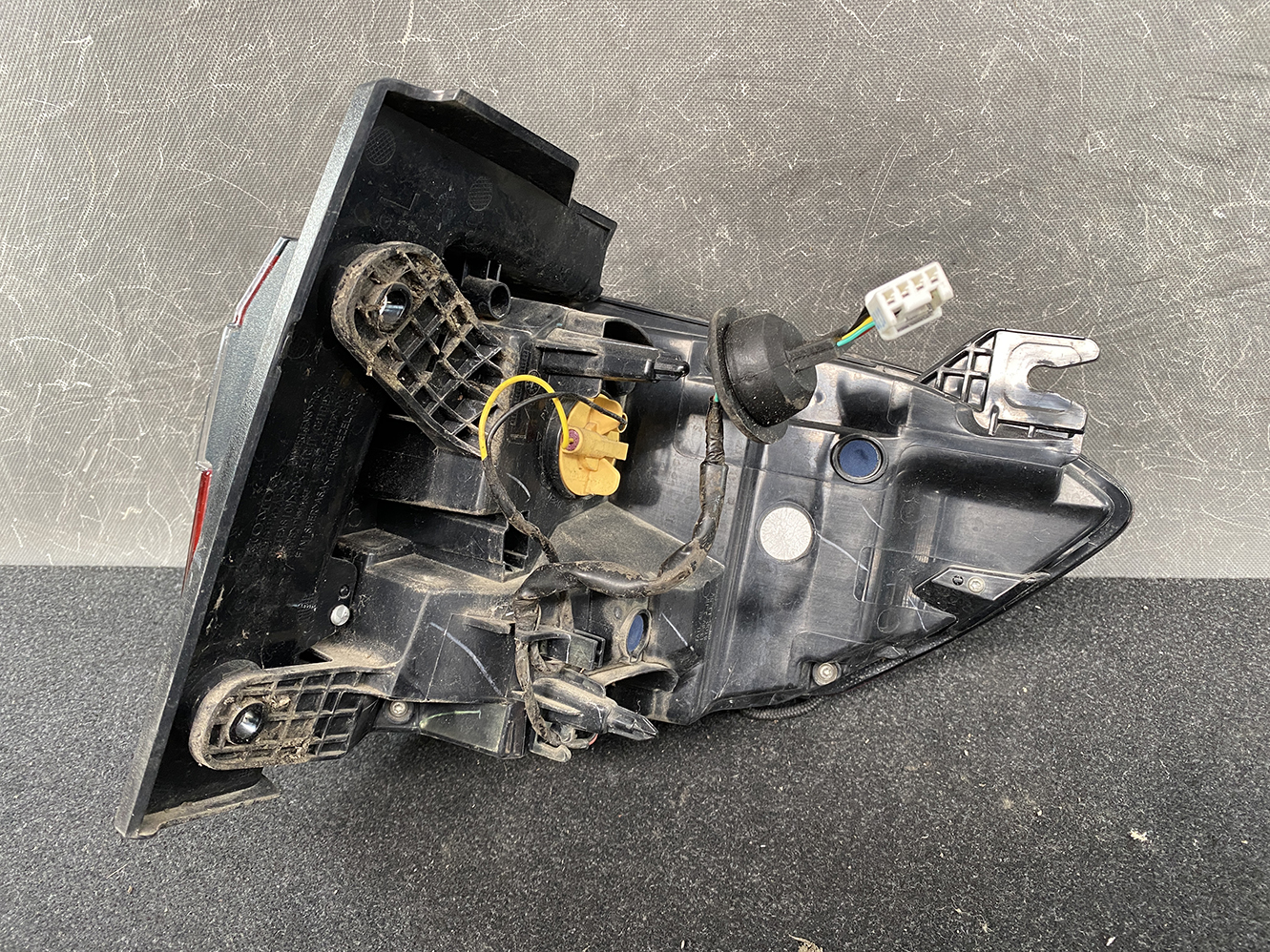 A113_8 HONDA ODYSSEY RC Taillight 33550-T6A AL 13C022 Left Side x1 » NZ1.95 » JDM-PARTS NZ » JDM-PARTS NZ HONDA ODYSSEY RC Taillight 33550-T6A AL 13C022 Left Side x1 » JDM-PARTS NZ