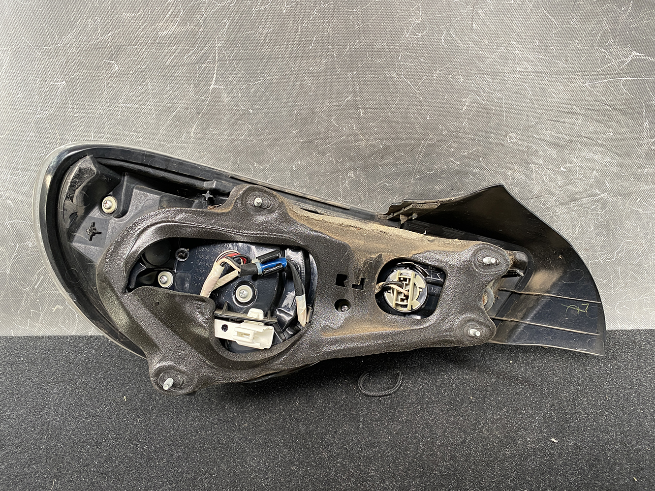 TOYOTA 86 GT86 SUBARU BRZ Taillight 220-60082 220-60084 RIGHT Side x1 - Image 6