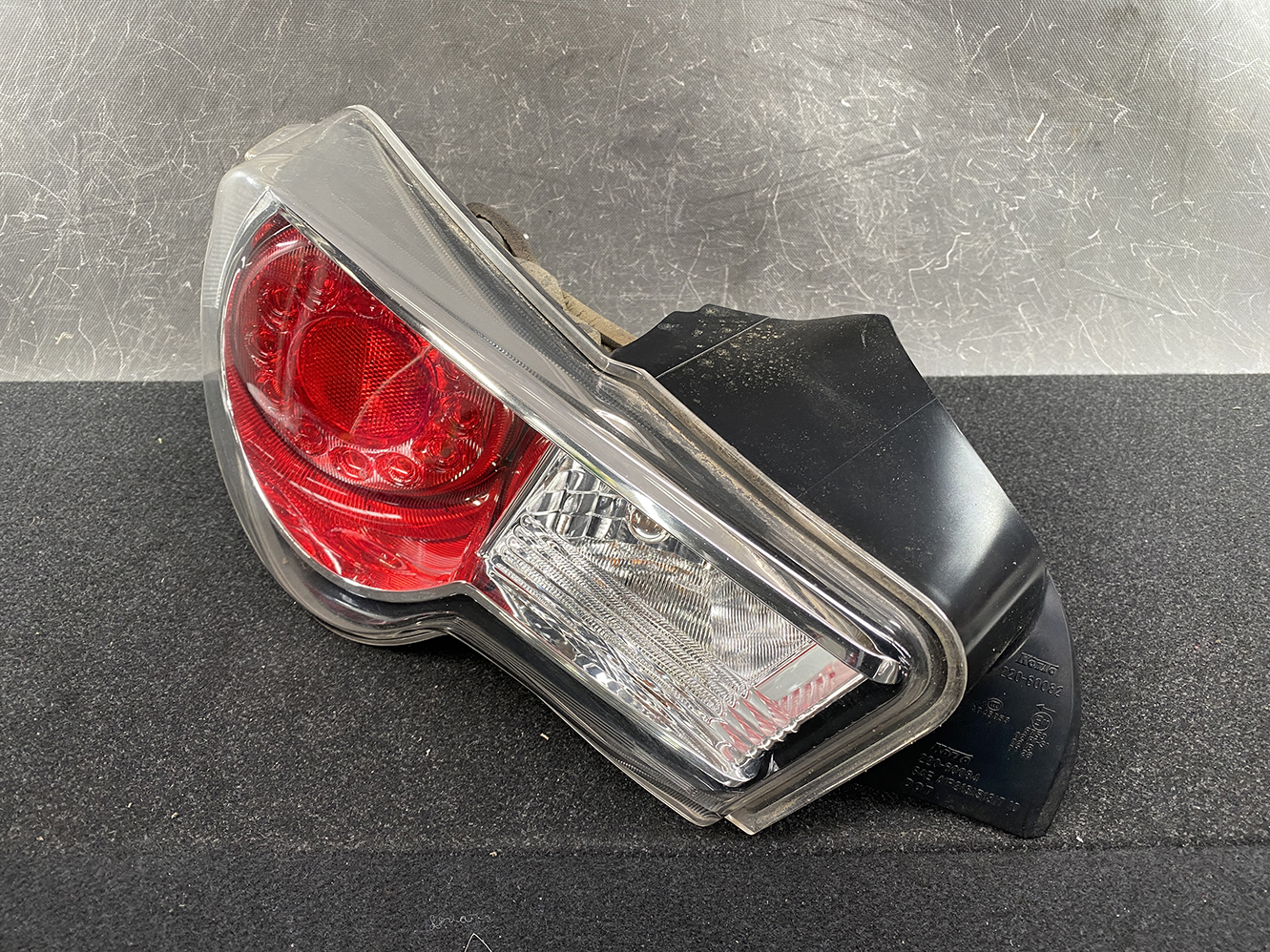 TOYOTA 86 GT86 SUBARU BRZ Genuine Taillight 220-60082 220-60084 LEFT SIDE x1 - Image 3