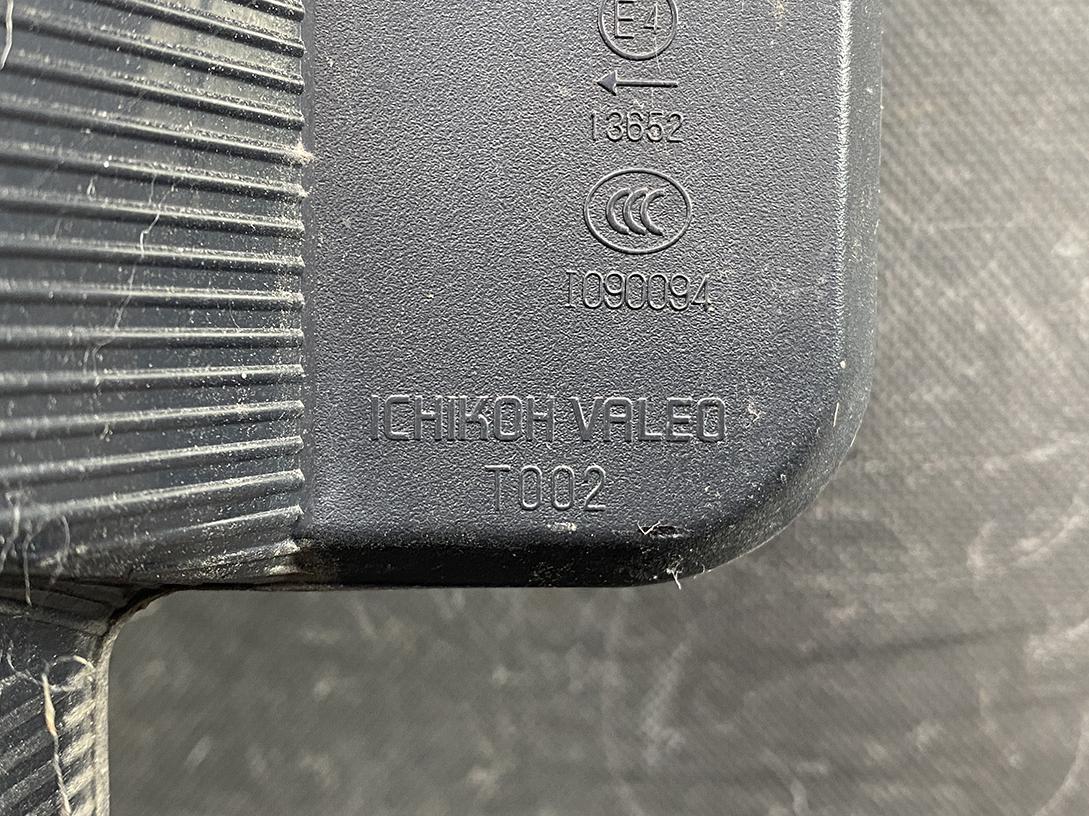 NISSAN NV200 VM20 M20 DELICA BVM20 Taillight T002 Left Side x1 - Image 5