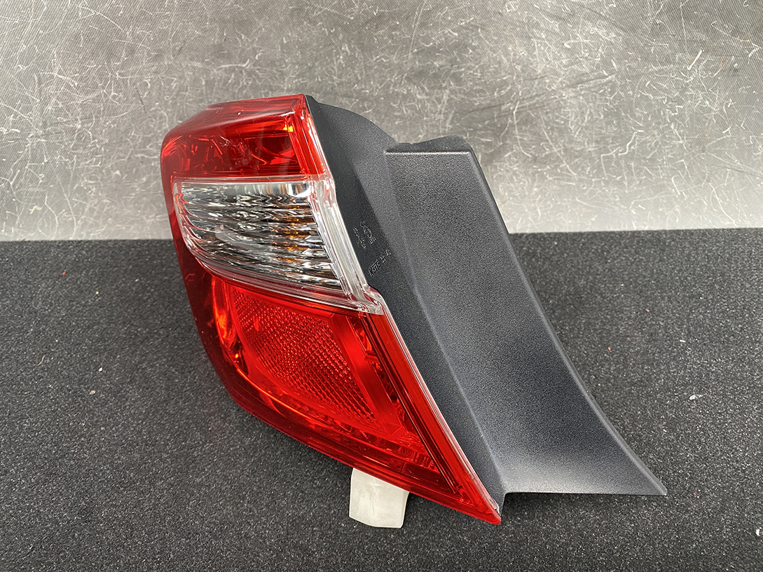 TOYOTA CAMRY AVV50 Taillight KOITO 33-143 Left Side x1 - Image 3