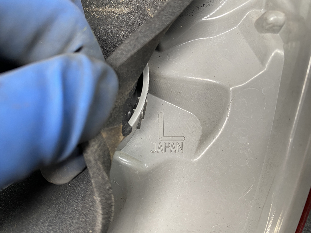 TOYOTA CAMRY AVV50 Taillight KOITO 33-143 Left Side x1 - Image 6