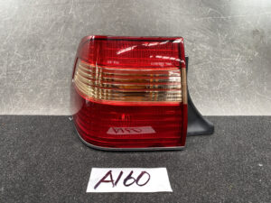 TOYOTA CROWN GS151 JZS151 LS151 Taillight ICHIKOH 7405 Left side x1
