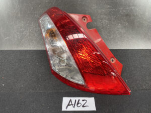 SUZUKI SWIFT ZC72S ZD72S Taillight AL81010112 35604-71L01 Left Side x1