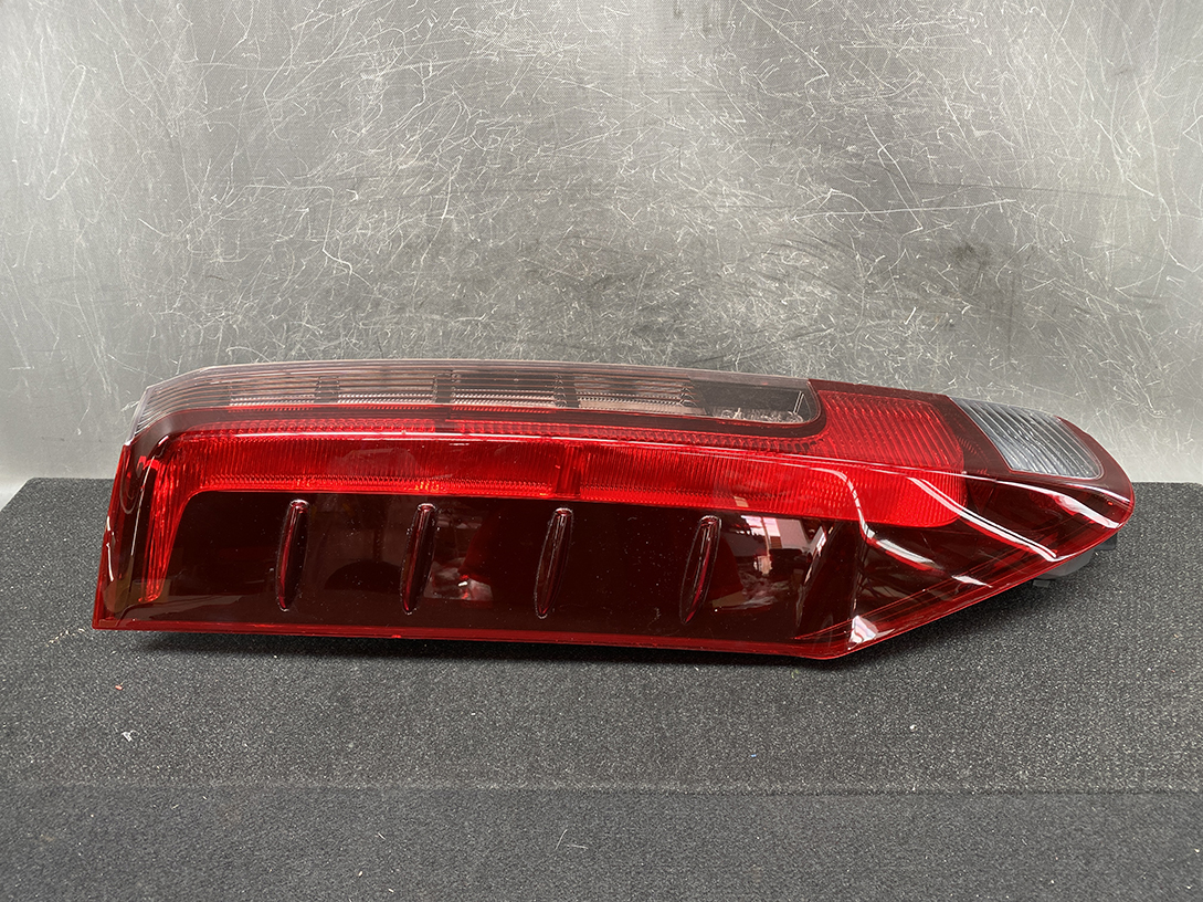 A163_4 TOYOTA VOXY NOAH ESQUIRE ZRR80 Taillight KOITO 28-231 Left Side x1 » NZ1.95 » JDM-PARTS NZ » JDM-PARTS NZ TOYOTA VOXY NOAH ESQUIRE ZRR80 Taillight KOITO 28-231 Left Side x1 » JDM-PARTS NZ