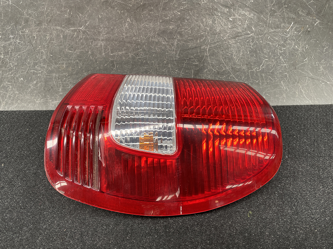 MITSUBISHI PAJERO IO TA-H77W Genuine Taillight IMASEN 1146-330 R Right Side x1 - Image 2