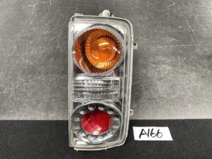 NISSAN ELGRAND E51 Genuine Taillight ICHIKOH D005  Right Side x1