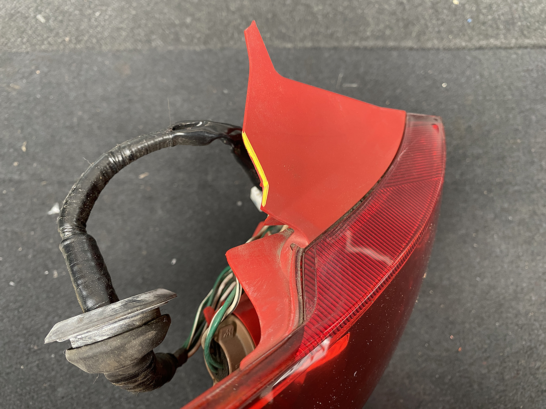 A172_8 TOYOTA CALDINA AZT241 AZT246 Taillight 21-57 LEFT Side x1 *DAMAGED* » NZ.95 » JDM-PARTS NZ » JDM-PARTS NZ TOYOTA CALDINA AZT241 AZT246 Taillight 21-57 LEFT Side x1 *DAMAGED* » JDM-PARTS NZ