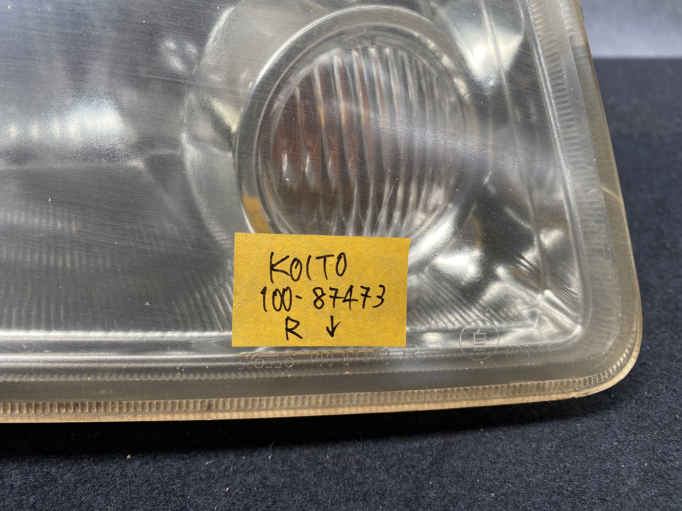 MITSUBISHI DION CR9W Headlight KOITO 100-87473 Right Side x1 - Image 6