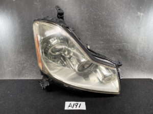 NISSAN FUGA CIMA Y50 HID Headlight STANLEY P4770 Right Side x1