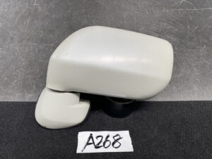 NISSAN LIBERTY M12 Genuine Door Mirror Murakami 6499 Left Side x1