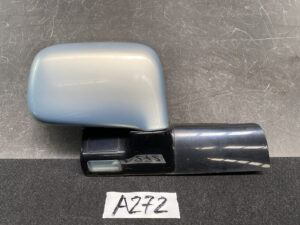 HONDA MOBILIO GB1 GB2 Genuine Door Mirror 010056 Right side x1