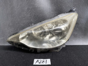 TOYOTA AQUA NHP10 Genuine Headlight KOITO 52-244 Left Side x1