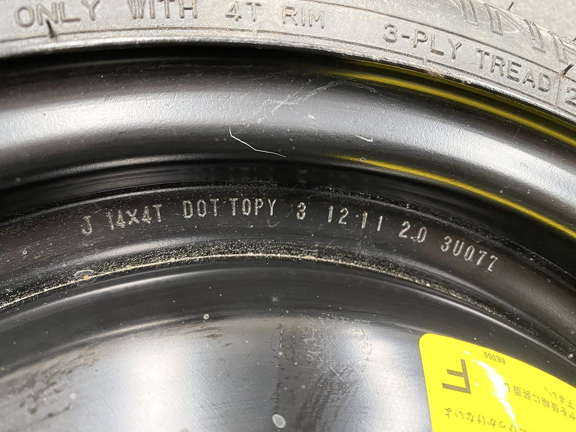 Space saver NISSAN Micra March CUBE 14inch Temper tyre With Screw - Image 3