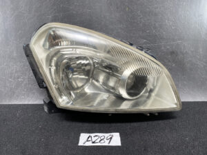 NISSAN DUALIS QASHQAI J10 Genuine Headlight 26010 JD00A Right Side x1
