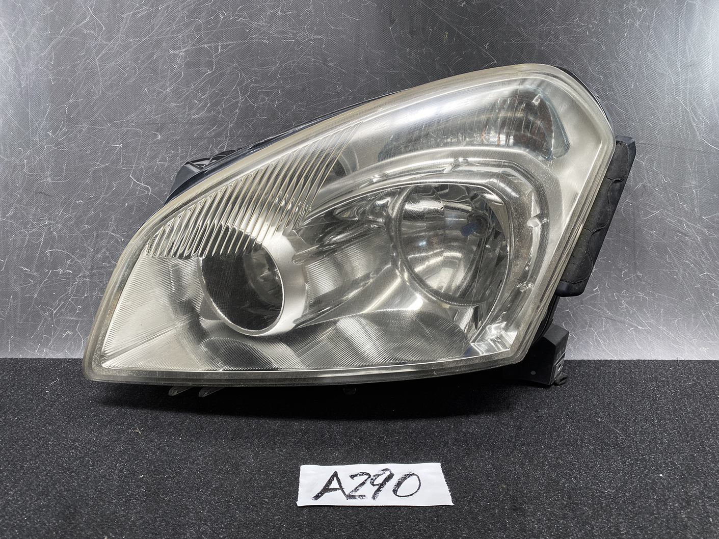 NISSAN DUALIS QASHQAI J10 Genuine Headlight 26060 JD00A Left Side x1