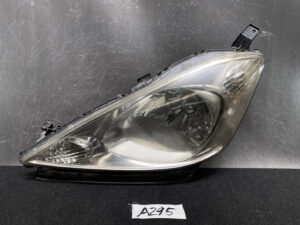HONDA FIT JAZZ / HYBRID GE GP HID Headlight STANLEY P6869 Left Side x1