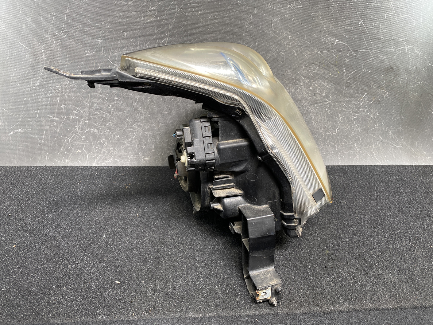 HONDA MOBILIO GB1 GB2 Genuine Headlight KOITO 100-22532 Right Side x1 - Image 3