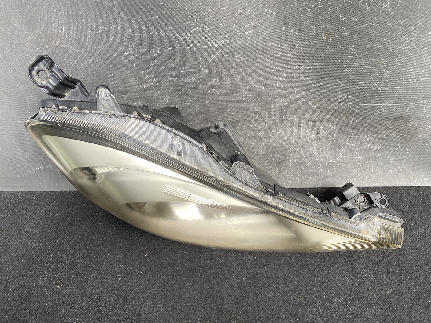 HONDA FIT JAZZ HYBRID GE GP Headlight P9603 Right Side x1 - Image 4