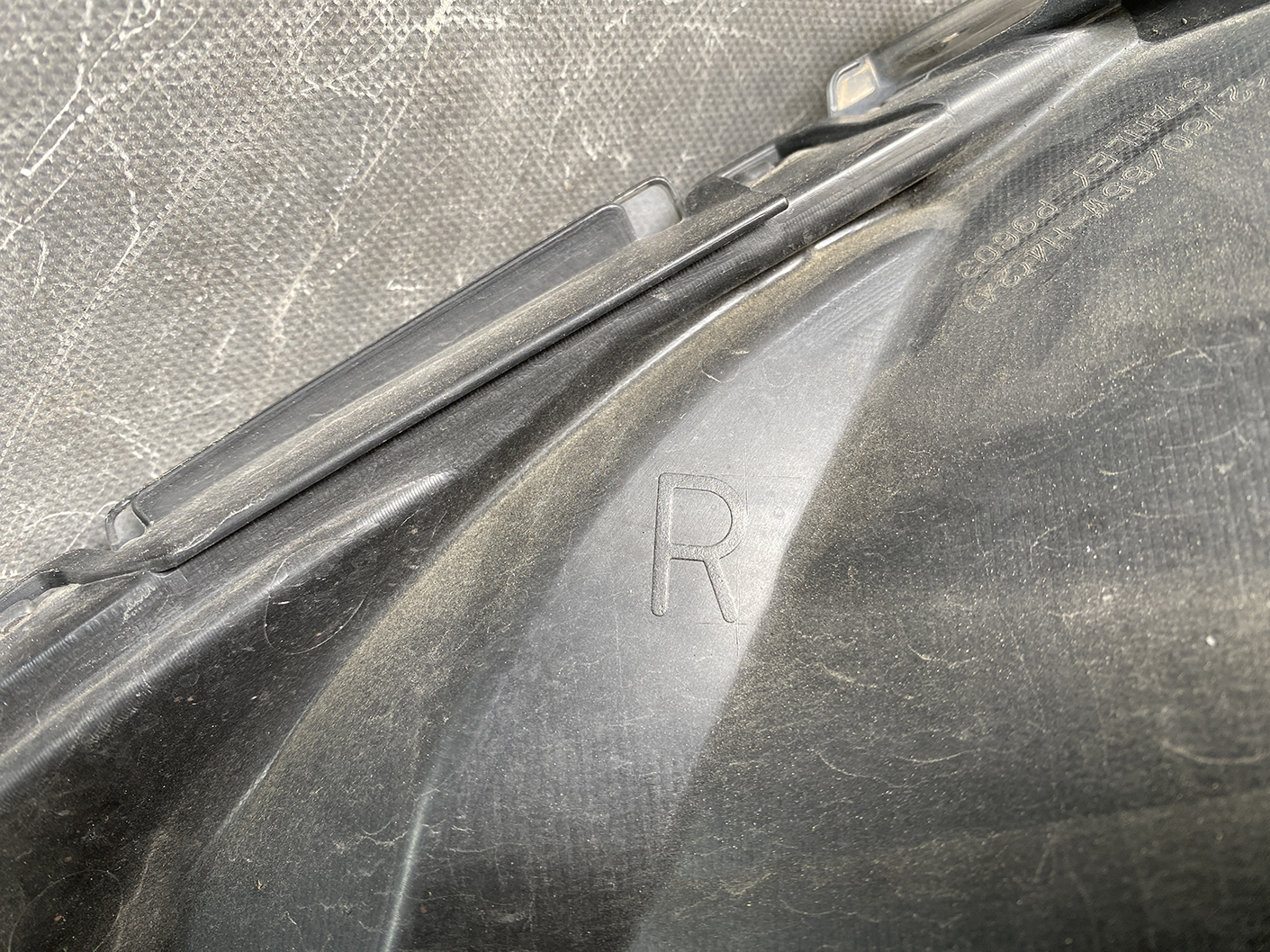 HONDA FIT JAZZ HYBRID GE GP Headlight P9603 Right Side x1 - Image 8